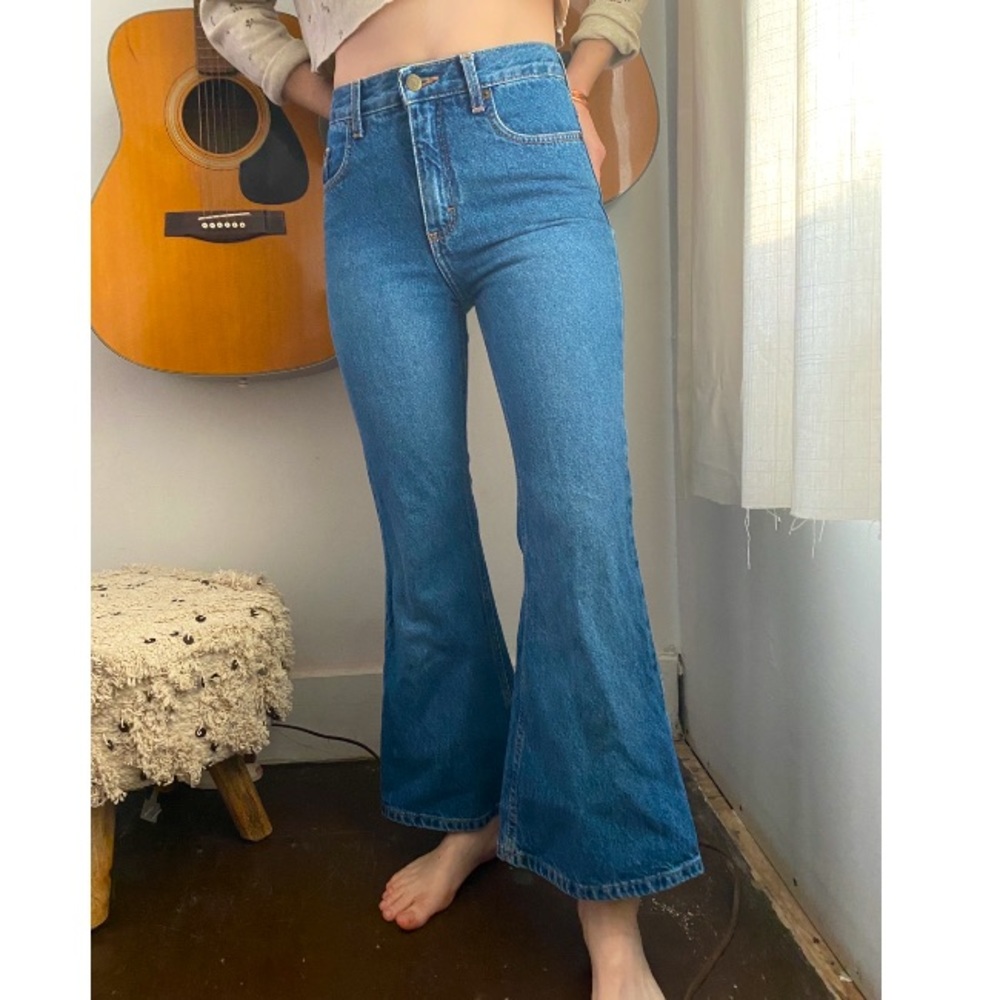Vintage Y2K Mudd Crop Kick Flare Jeans